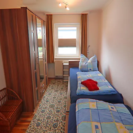 Ferienhaeuser Am Teich, Zinnowitz, Cleaning Included Zinnowitz