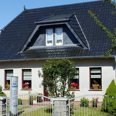 Ferienhaeuser Am Teich, Zinnowitz, Cleaning Included Casa vacanze *